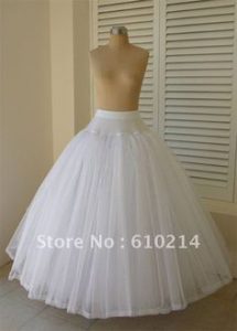 ژیپون لباس عروس پفی